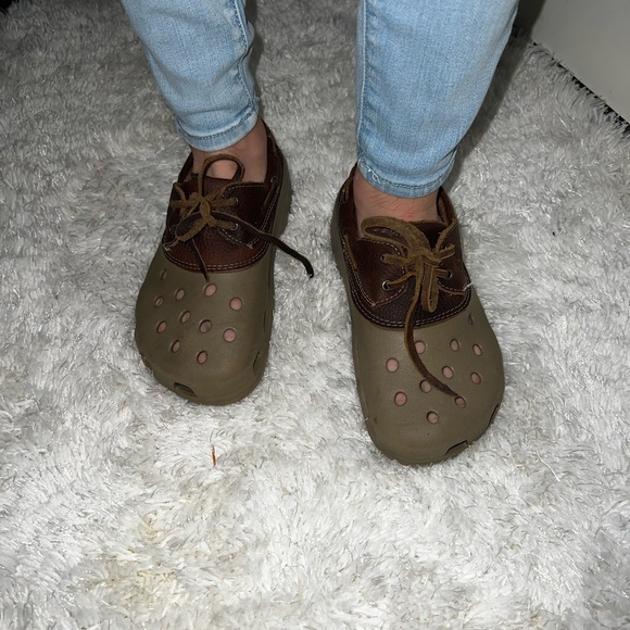 Crocs Brown Leather Islander Pitcrew Sport Boat - Picture 7 of 8